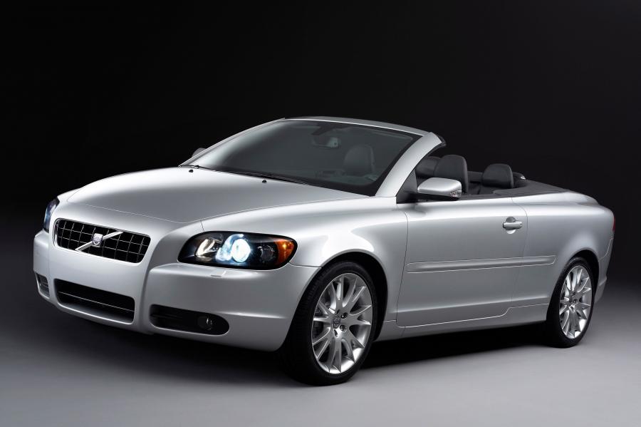  Volvo C70 T5 2005 года  (фото 39 из 93)